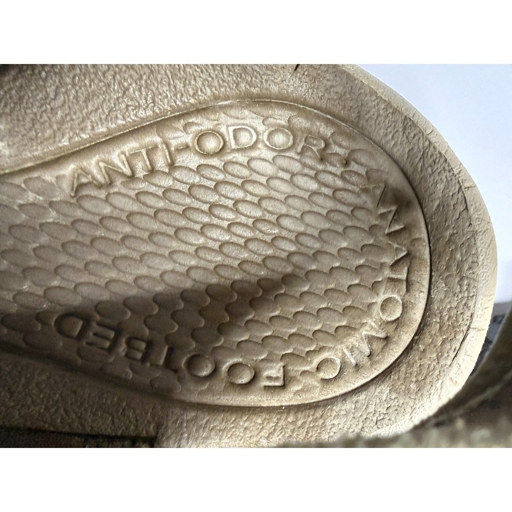 KEEN Waterproof Hiking Sandals Mens 11 Est Tan Closed Toe Outdoor Trail Shoes - Picture 7 of 11